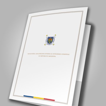 Custom Presentation Folders with Logo